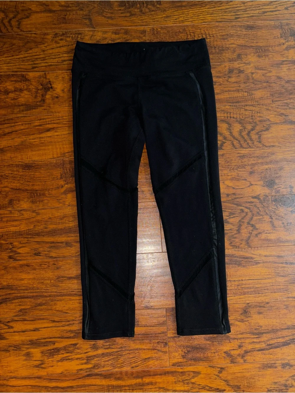 ALO Yoga Continuity Capri Black Mesh Crop Leggings High-Waisted Sheer Panels